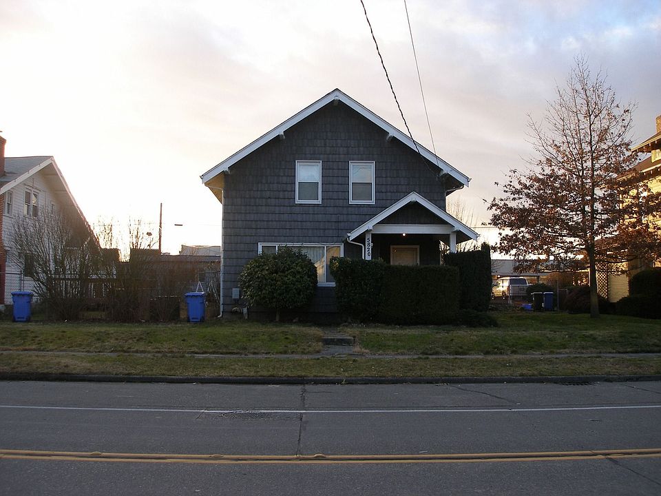 Front View of Home