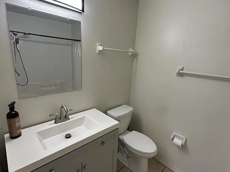5027 Benton St — Photo 5