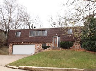 616 Northern Heights Dr NE, Rochester, MN 55906