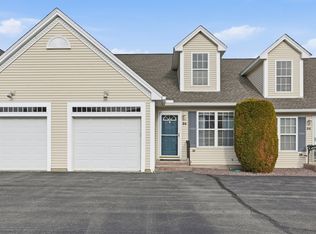 34 Pleasant St #34, Windham, NH 03087