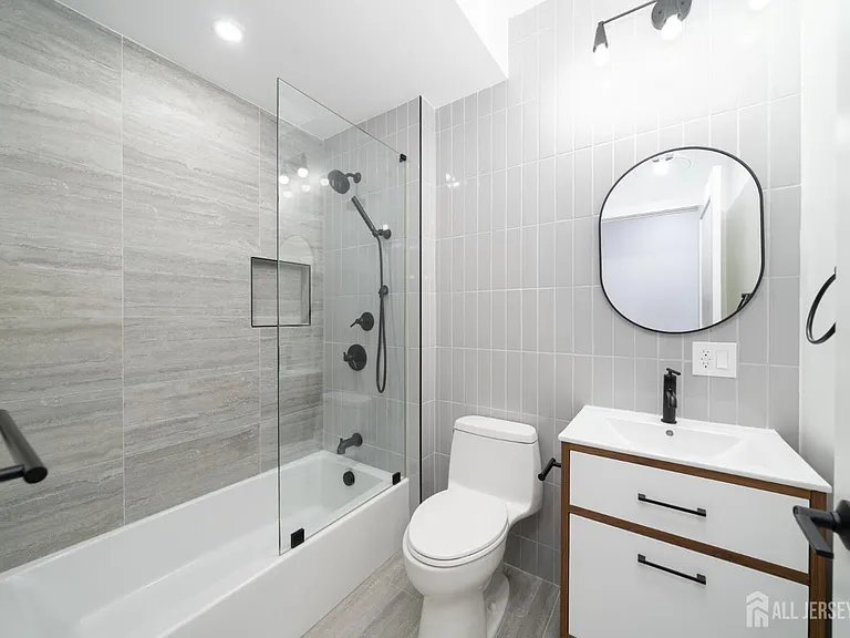 67 Virginia Ave #3 — Photo 7
