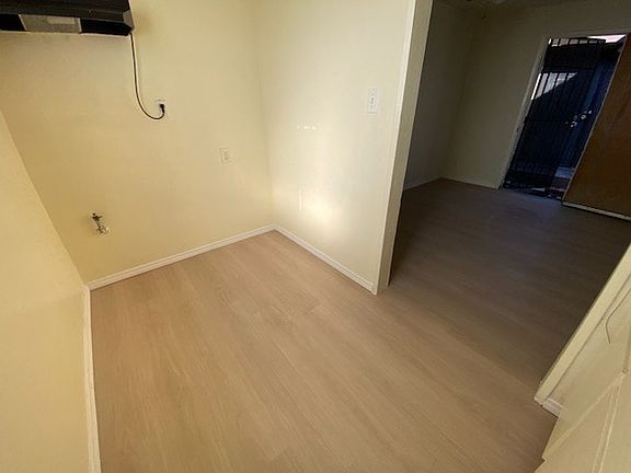 5th image of 6841 Somerset Blvd #1