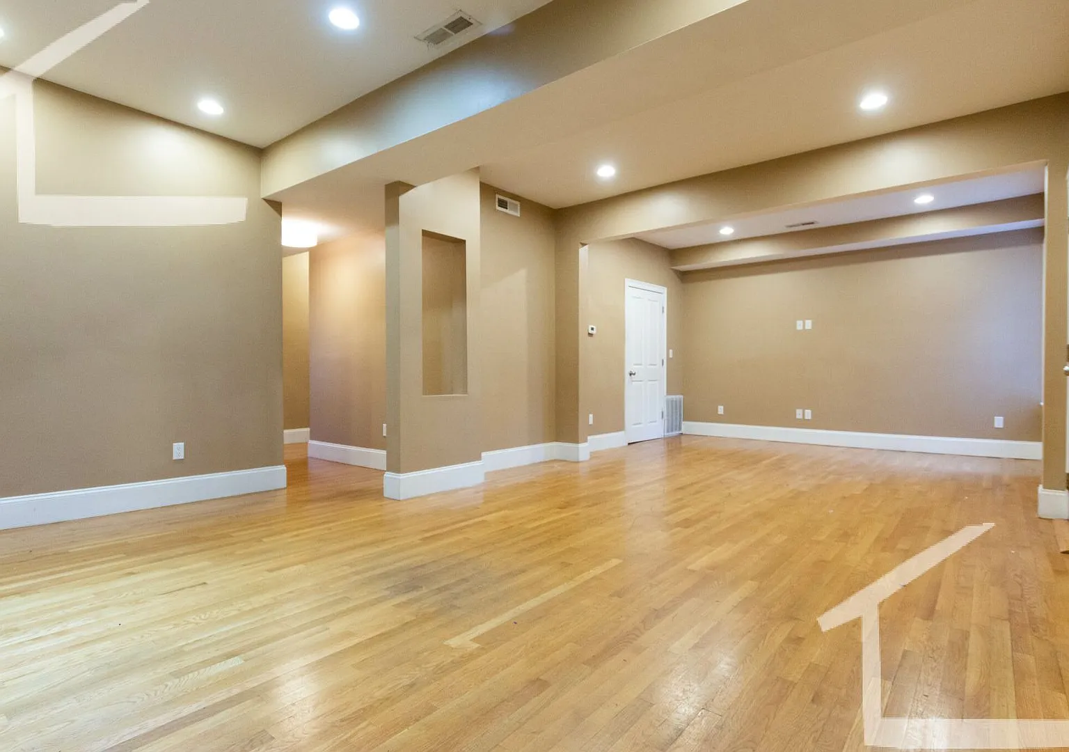 1590 Beacon St #3C Boston MA 02446 — Photo 1