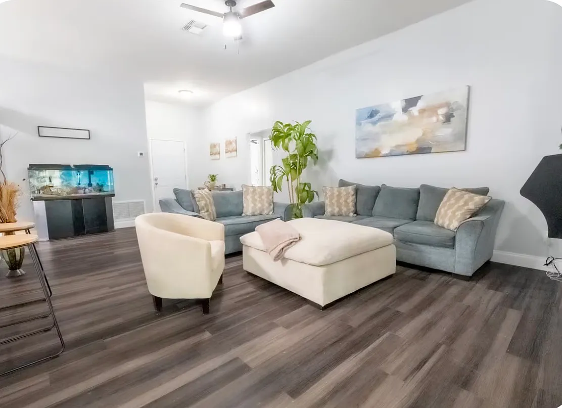 3 bed, 1548 sqft, $2,199 — Photo 4