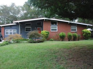 1320 Graham Rd, Virginia Beach, VA 23454