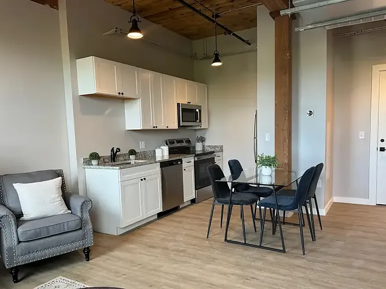 Hanger Mill Lofts — Photo 1