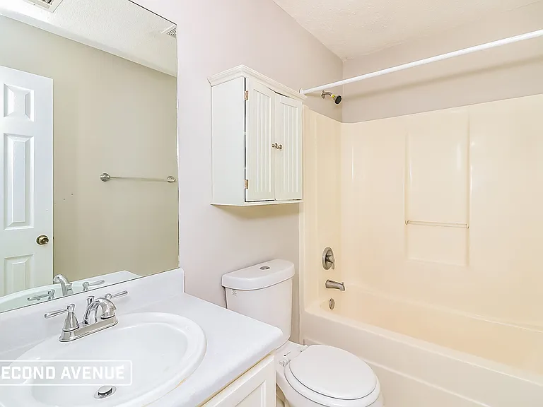 514 Willow Creek Dr — Photo 12