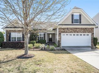 6110 Lighted Way Ln, Indian Trail, NC 28079