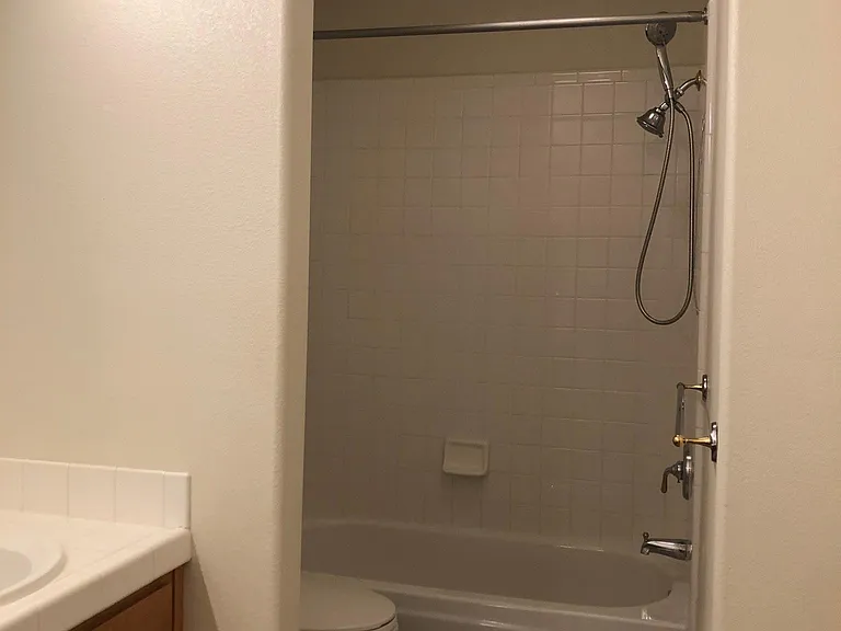 118 Gann Way — Photo 21