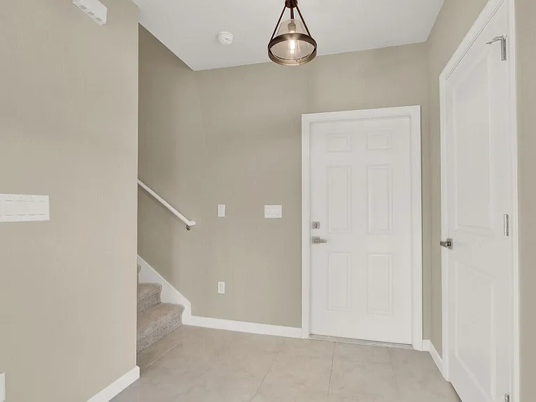15693 SW Twilight St — Photo 5