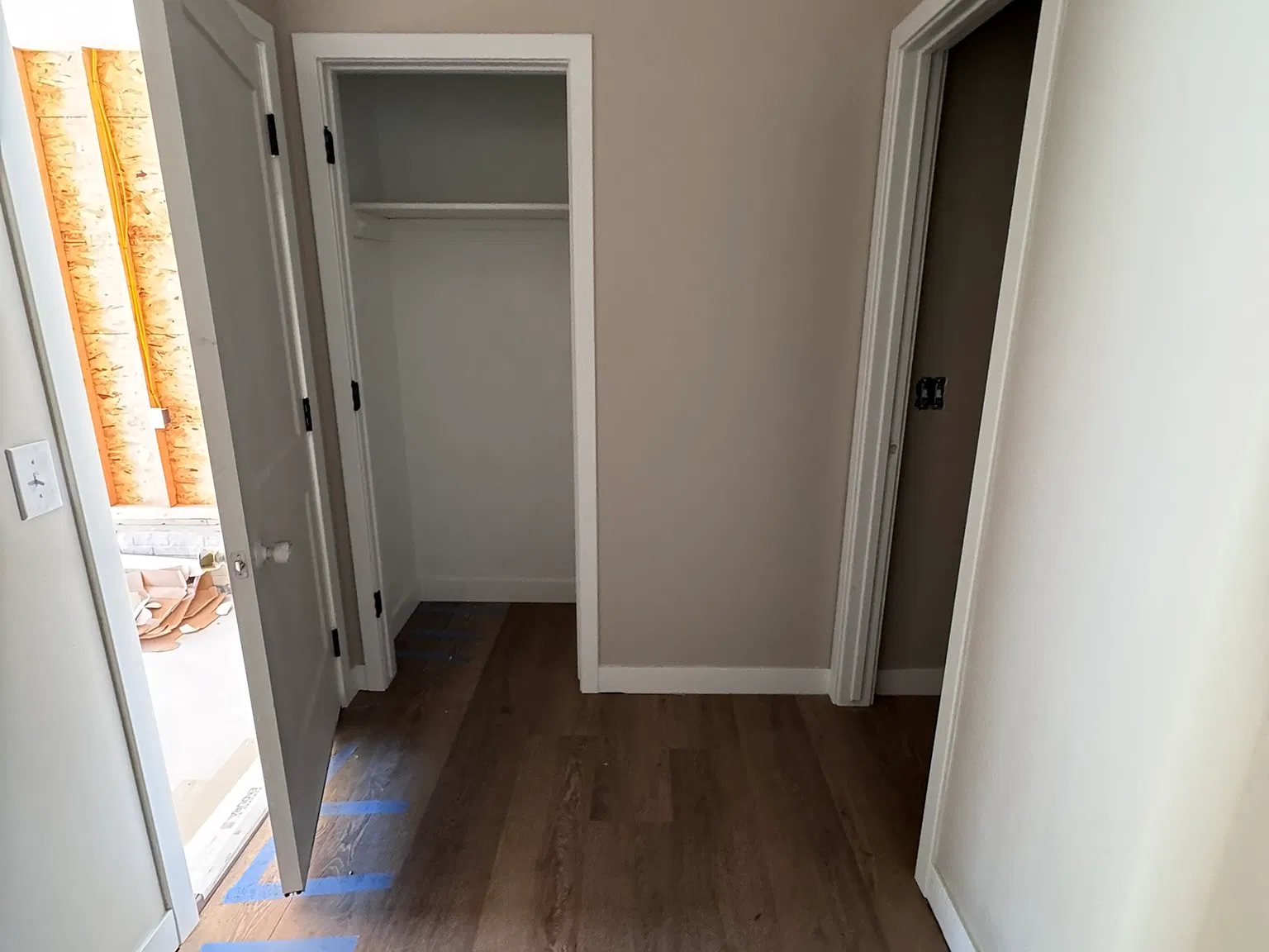 3 bed, 2.5 bath, 1589 sqft, $2,300 — Photo 4