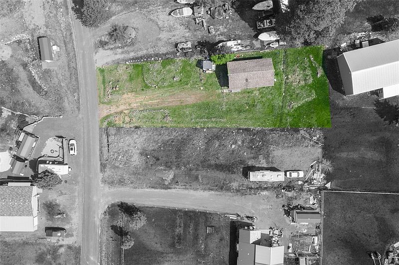 3rd image of 490 Morrison Canyon Lane