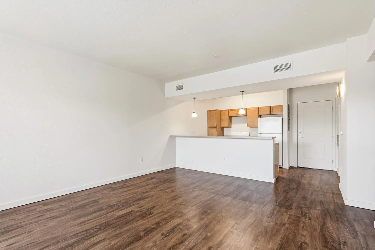 Clay Street Residences — Photo 2
