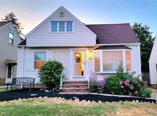 11807 Hastings Rd, Garfield Heights, OH 44125