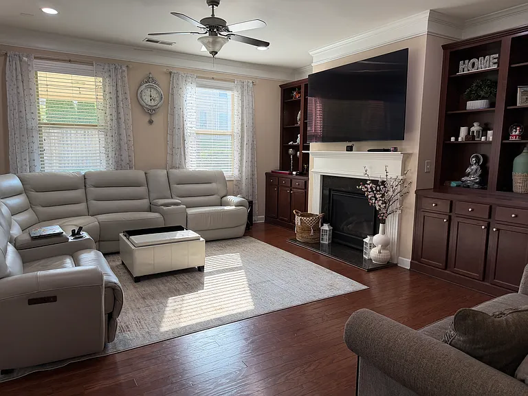 4435 Egret Ave — Photo 10