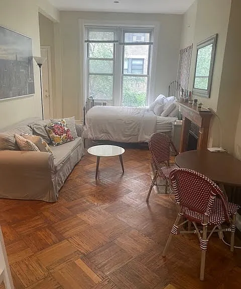 264 W 73rd St #3R — Photo 3