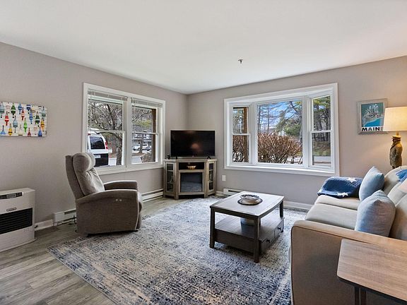 3rd image of 3 Pine Hill Drive #3