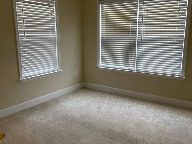 620 Kingfisher Ave — Photo 39