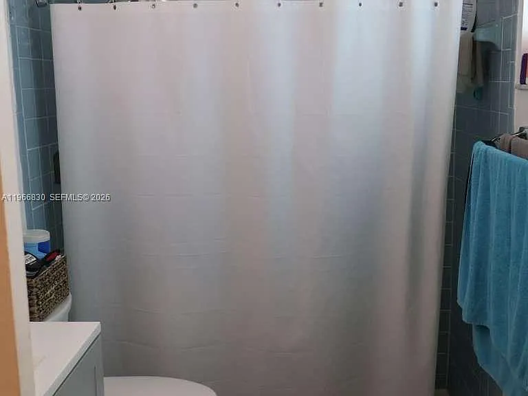 5505 SW 9th St — Photo 42