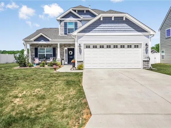 160 Sasha Dr, Lexington, NC 27295