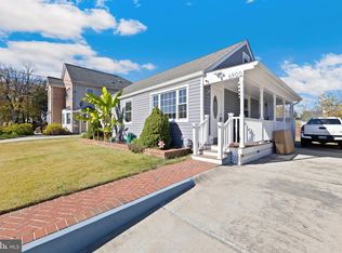 6900 Westmoreland Rd, Falls Church, VA 22042
