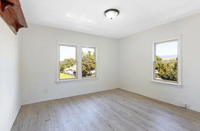 444 Stephens Ave #7 — Photo 3