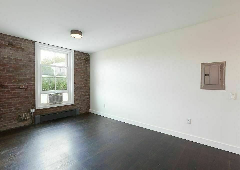 1st image of 383 Bleecker St #3F