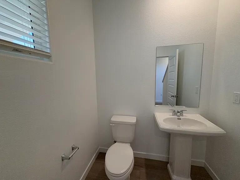 8363 Valpane Way — Photo 8