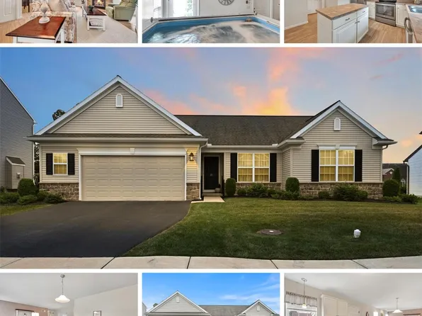 17 Union Crest Dr, Annville, PA 17003