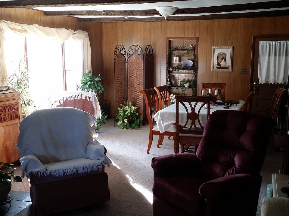 living room/dinning room