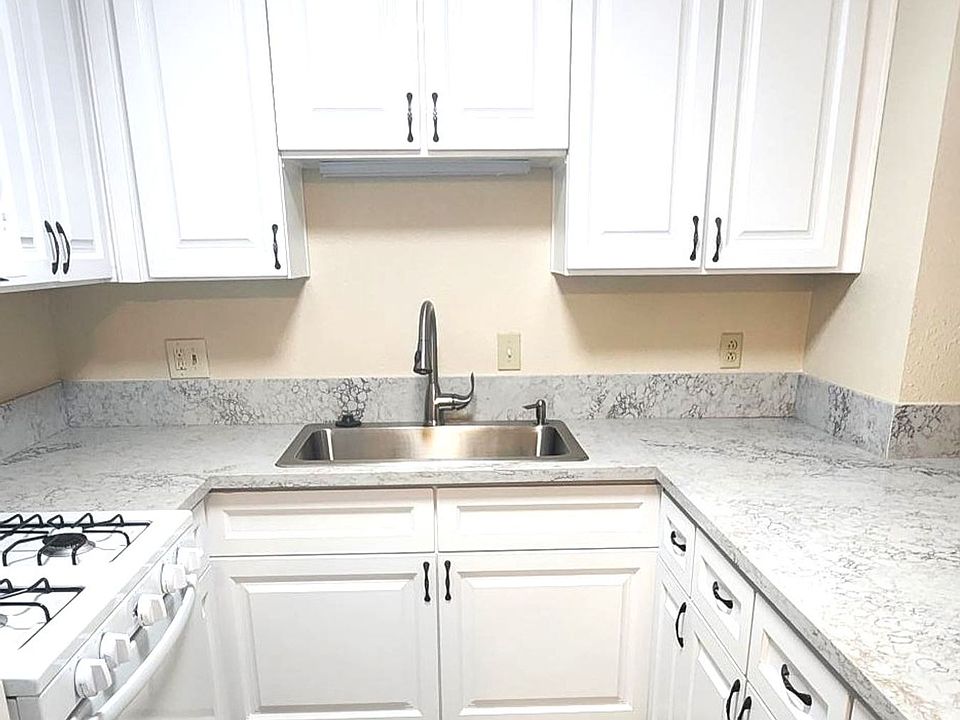 Howe Manor East Apartments 2251 Northrop Ave Sacramento CA Zillow