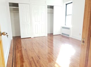 1614 W 2nd St, Brooklyn, NY