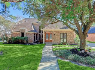 11611 Highgrove Dr, Houston, TX 77077