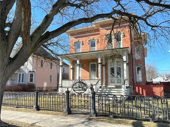 280 S Main St, Canandaigua, NY 14424