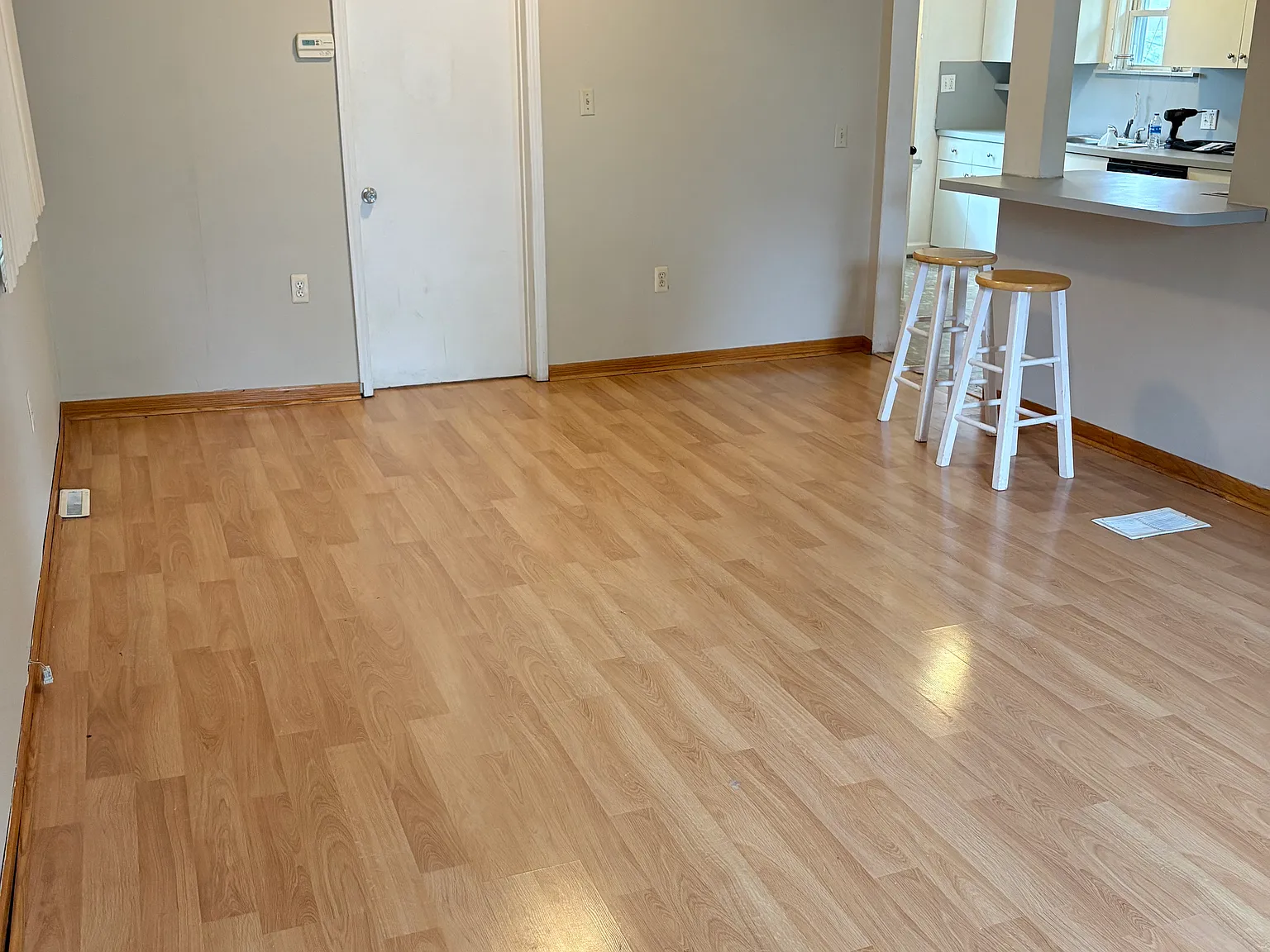 208 S Edith Street — Photo 2