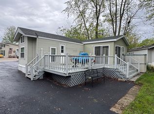 93 Fossil Ridge Rd, Wilmington, IL 60481