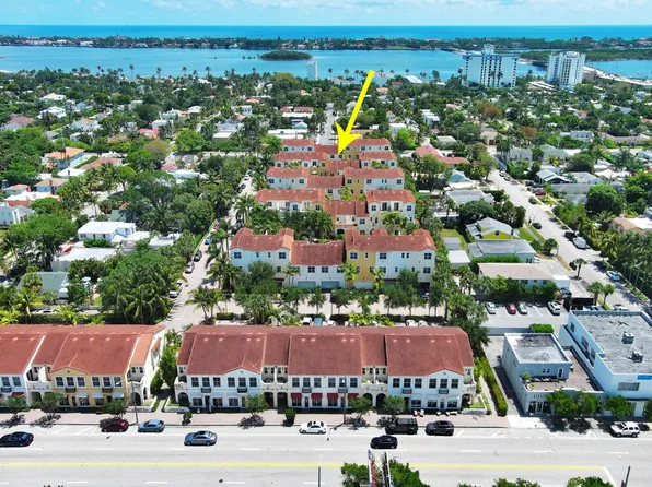 3673 Historic Lane, West Palm Beach, FL 33401