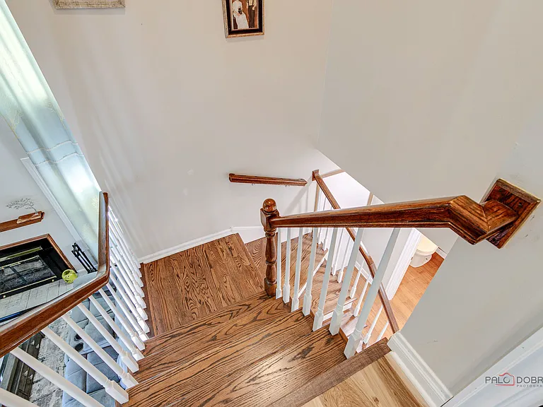 18 Bedford Rd — Photo 16