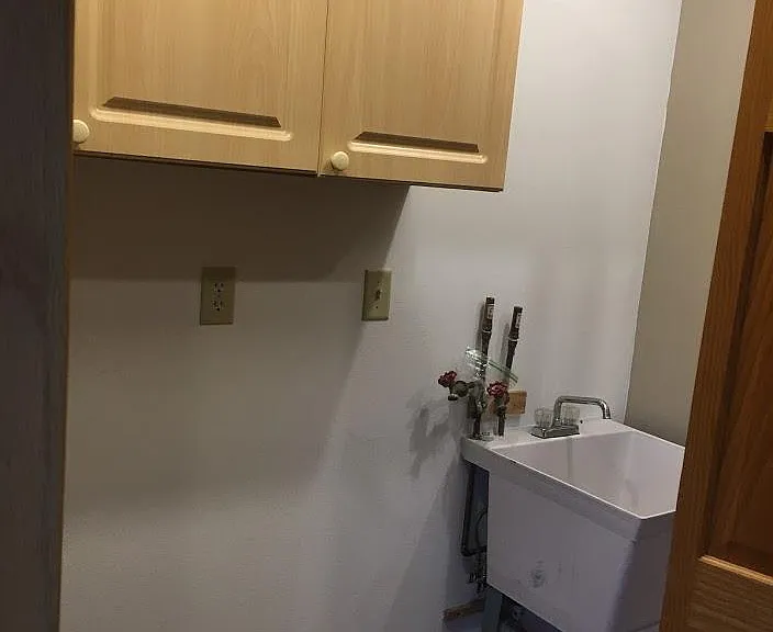 411 Darlene Dr — Photo 8