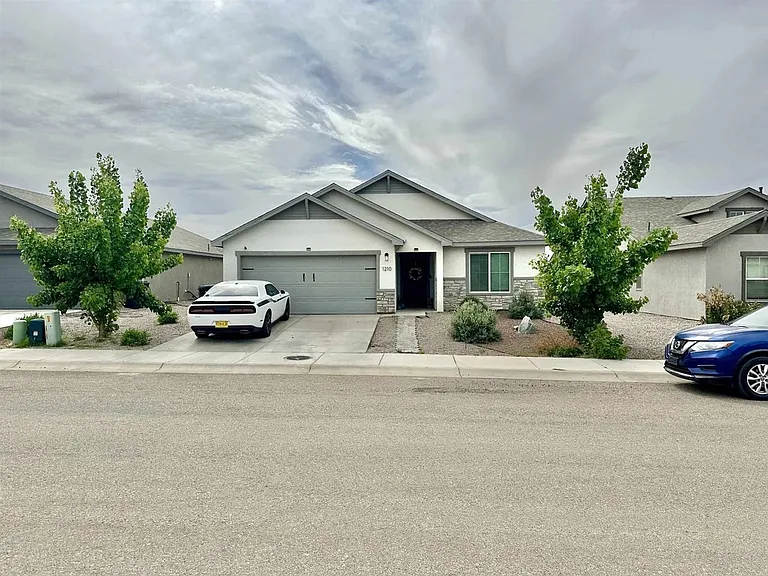 1210 San Carlos St — Photo 17