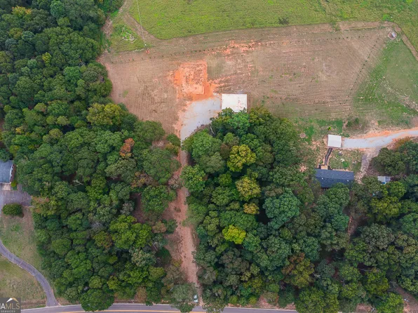 156 Noah Crow Rd, Royston, GA 30662