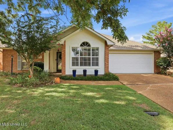 137 Villa Way, Clinton, MS 39056