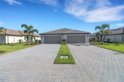 19588 Hinkley Dr Photo 1