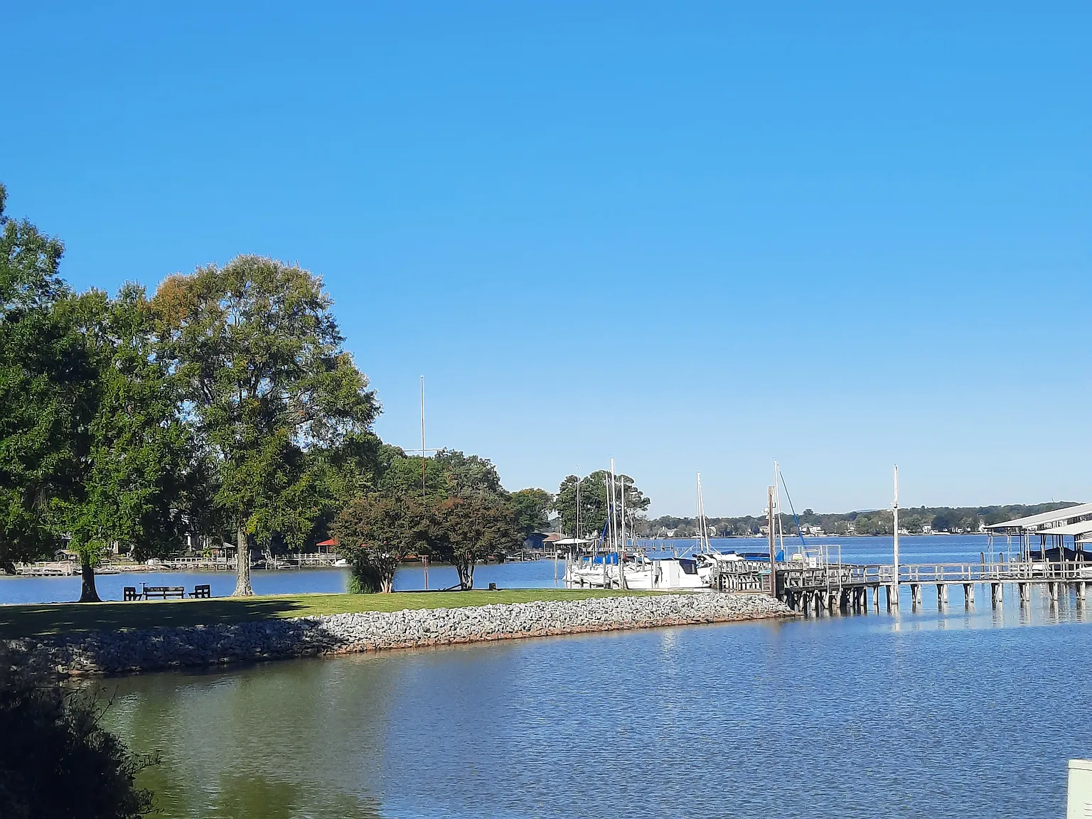 3 bed, 2.5 bath, 1602 sqft, $2,825 — Photo 3