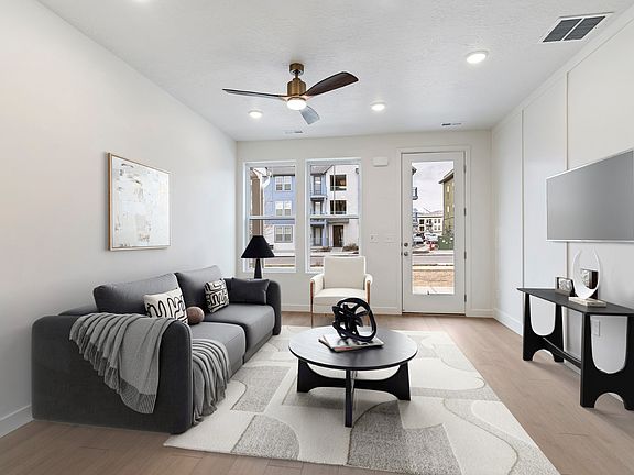 3rd image of 11267 S Lake Run Rd W #130