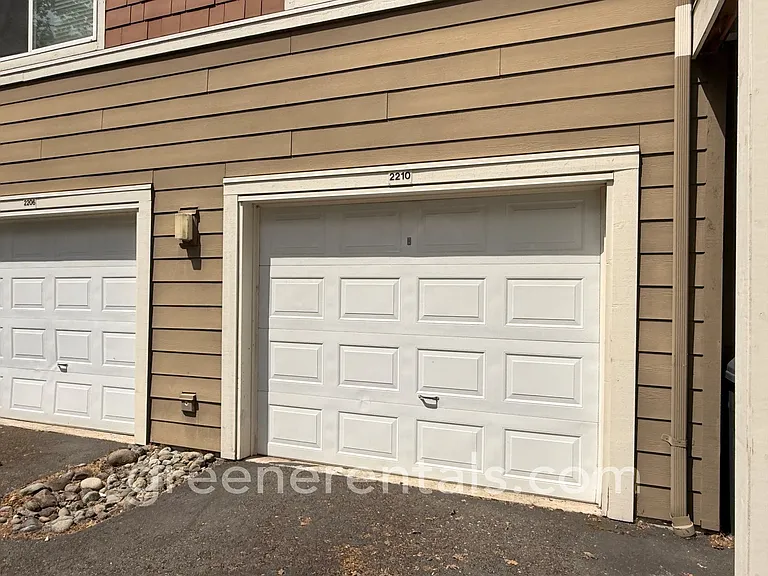 2210 Tolmie Ave #C-1 — Photo 30