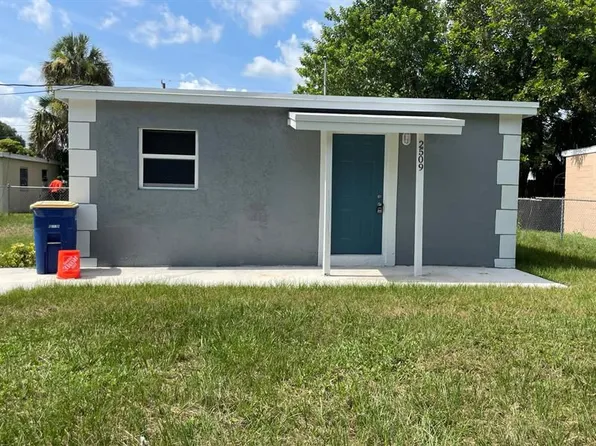 2509 Avenue L, Fort Pierce, FL 34947