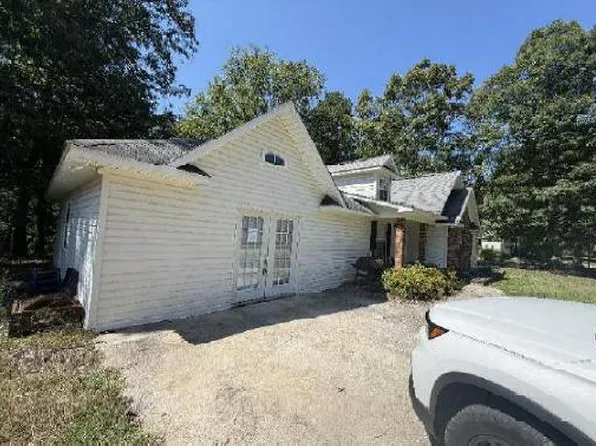 213 Legion Dr, Steele, AL 35987