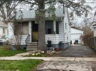 846 Lincoln Ave, Flint, MI 48507