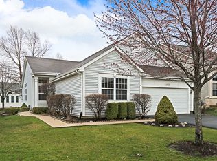 21525 W Chestnut Ln, Plainfield, IL 60544